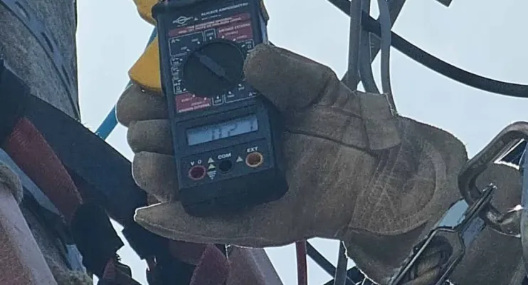 Polícia Civil e EDP descobrem furto de energia em serralheria em São Mateus