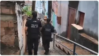 Polícia do ES prende familiares de detentos por levar drogas e recados de criminosos a presídio