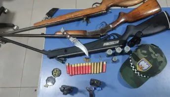 Polícia Militar Ambiental do ES apreende armas e materiais de caça ilegal durante operação em São Mateus
