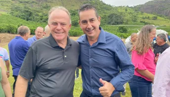 Prefeito de Águia Branca Jailson Quiuqui recebe novos investimentos do governador Reanto Casagrande