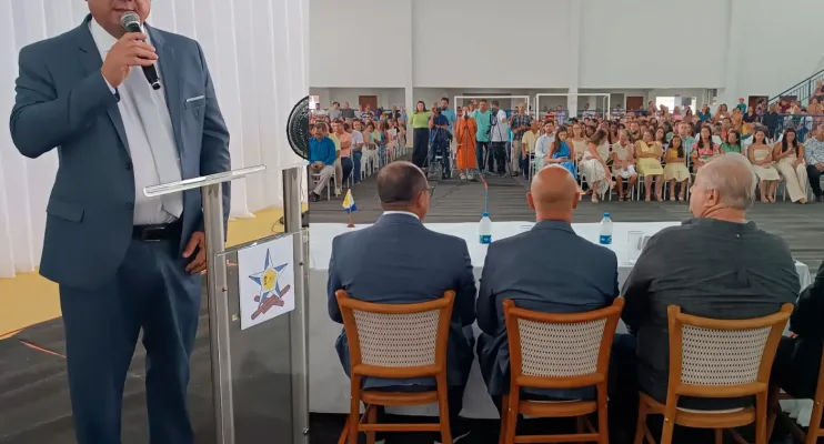 Prefeito de Conceição da Barra sofre derrota e vereador da oposição é eleito presidente da Câmara Municipal