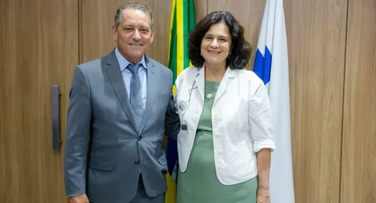 Prefeito de Nova Venécia busca investimentos em Brasília e reforça pedido por UPA 24 Horas