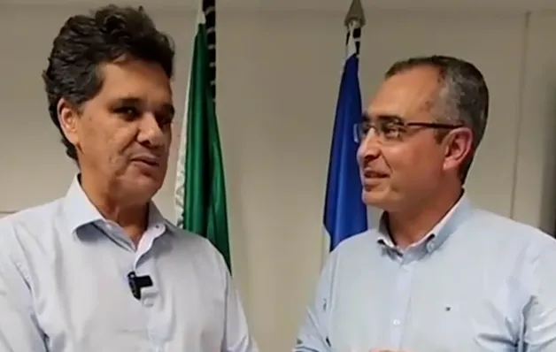 Prefeito Eleito de São Mateus visita o Vice-Governador Ricardo Ferraço 