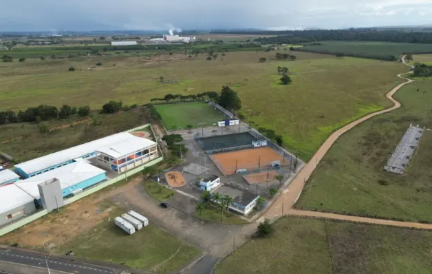 Prefeito Lucas Scaramussa assina ordens de serviço e licitação em agenda de investimentos