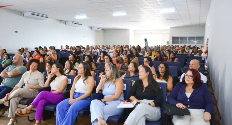 Prefeitura de Boa Esperança abre ano letivo de 2025 com evento para gestores e equipe escolar