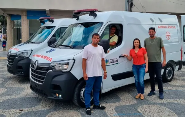 Prefeitura de Jaguaré recebe duas novas ambulâncias