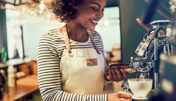 Prefeitura de Linhares oferece curso gratuito para formação de barista exclusivo para mulheres