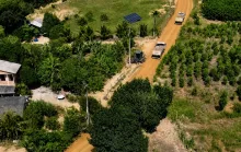 Prefeitura de São Mateus executa obras em vias rurais em várias localidades do município