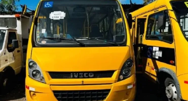 Prefeitura de Vitória realizada leilão de veículo com lance inicial de R$ 4.000