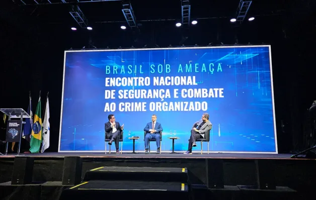 Presidente da Ales abre debate nacional sobre segurança pública em Vitória