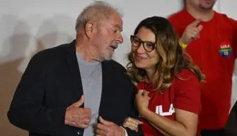 Presidente eleito Lula desembarca em Porto Seguro Terra Mãe (BA), para descansar