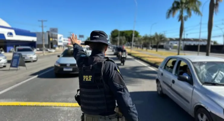 PRF encerra Operação Carnaval 2025 com alta de infrações e acidentes nas rodovias do ES