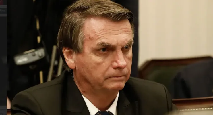 Primeira Turma do STF forma maioria parcial contra prisão domiciliar de Bolsonaro