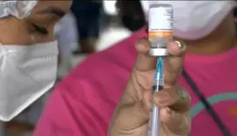 Primeiro lote de vacinas da Covid para crianças entre 6 meses e 3 anos chega ao ES nesta sexta