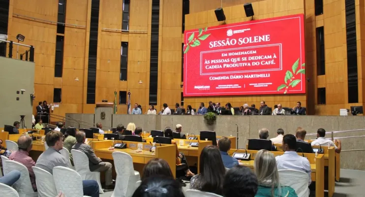 Produtores de café de Jaguaré são homenageados pela Assembleia Legislativa