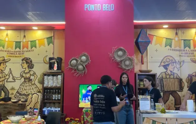 Produtos típicos e Festival da Morena marcaram espaço de Ponto Belo na Feira dos Municípios
