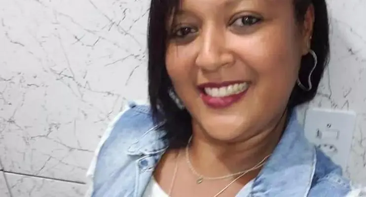 Professora morre após ser estuprada e violentada; namorado disse que ela 'passava mal'