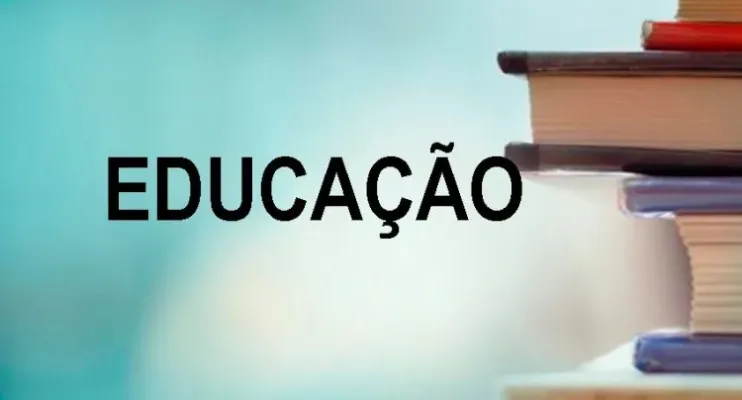 Profissionais da educação do ES tem aumento de salário e o abatimento do Bônus é retirado