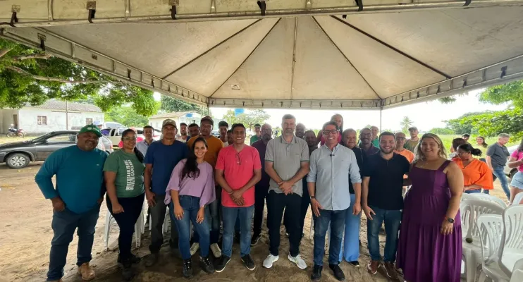 Programa Arranjos Produtivos entrega 160 toneladas de calcário em Pedro Canário