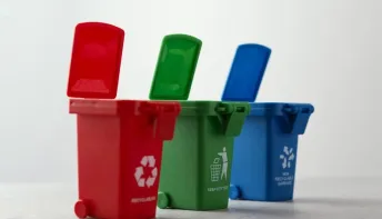   Programa de sustentabilidade transforma resíduos plásticos hospitalares em matéria-prima