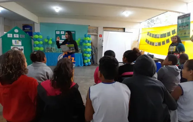 Programa Financinhas ensina educação financeira para crianças de Pinheiros