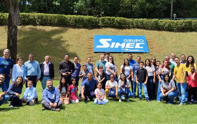  Programa Portas Abertas apresenta transformação  da sucata de aço às famílias dos empregados da Simec Cariacica