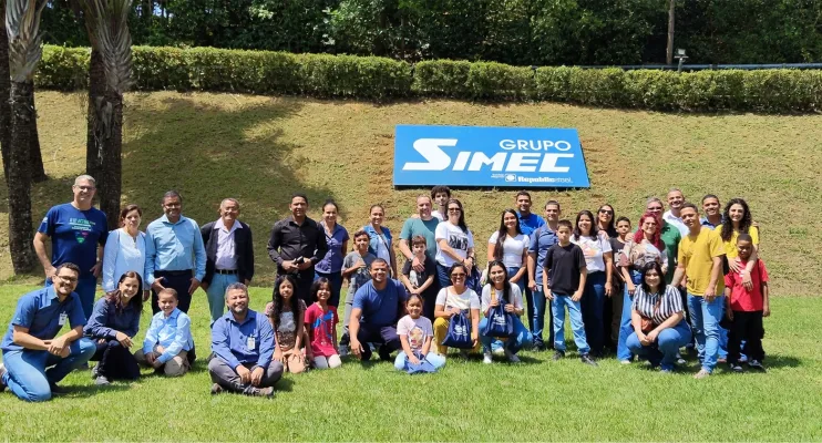  Programa Portas Abertas apresenta transformação  da sucata de aço às famílias dos empregados da Simec Cariacica