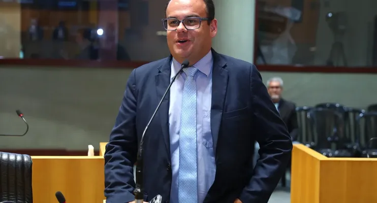 Projeto do deputado Denninho obriga ressarcimento em caso de queda de internet