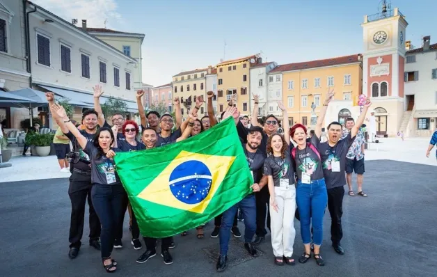 Projeto Maestro Max Carvalho se apresenta em Marechal Floriano e Cariacia