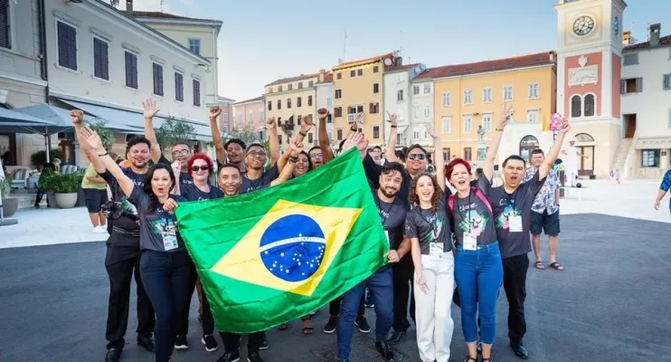 Projeto Maestro Max Carvalho se apresenta em Marechal Floriano e Cariacia
