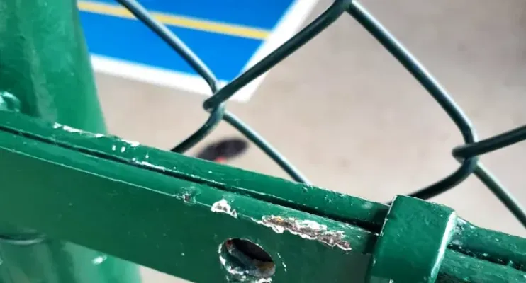 Quadra é alvo de vandalismo e furto antes da inauguração em Pinheiros