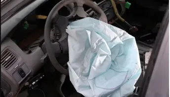 Quase 2 milhões de carros rodam com os airbags mortais da Takata no Brasil