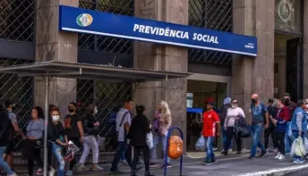 Queda da fila do INSS acelera nos últimos meses; benefícios negados sobem e chegam a quase 1 milhão em junho