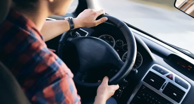 Quem revender carro popular antes de seis meses terá que devolver o desconto