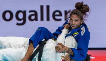Rafaela Silva perde para mongol e cai na estreia do Grand Prix de Judô de Zagreb