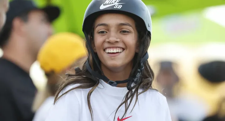 Rayssa Leal avança em 2º lugar para as semifinais do Mundial de Street