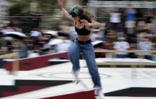 Rayssa Leal conquista o título da etapa de Sydney da Street League Skateboarding