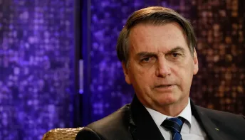Relatora pede indiciamento de Bolsonaro e outros 60 golpistas