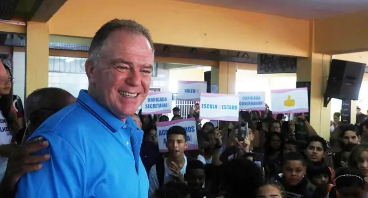 Renato Casagrande autoriza obras de melhorias em escolas estaduais na Grande Vitória