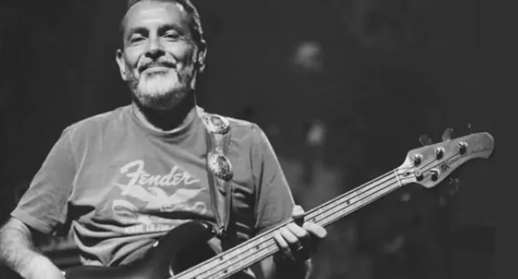 Renato Tommaso, baixista do Jota Quest, morre aos 54 anos