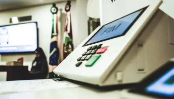 Reunião de empresários para convencer empregados a votar em Bolsonaro é investigada