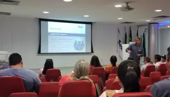 Simec Cariacica realiza nova reunião com lideranças e moradores de bairros vizinhos nesta quinta