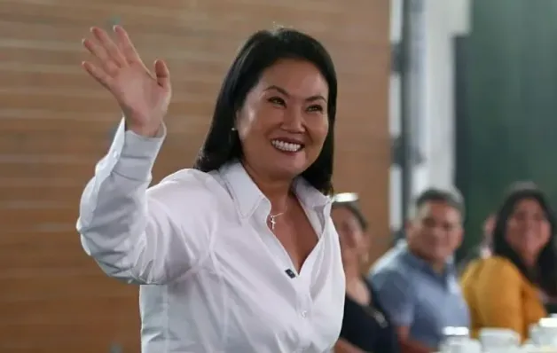 Reuters: Fujimori tem vantagem irreversível; resultado não foi divulgado