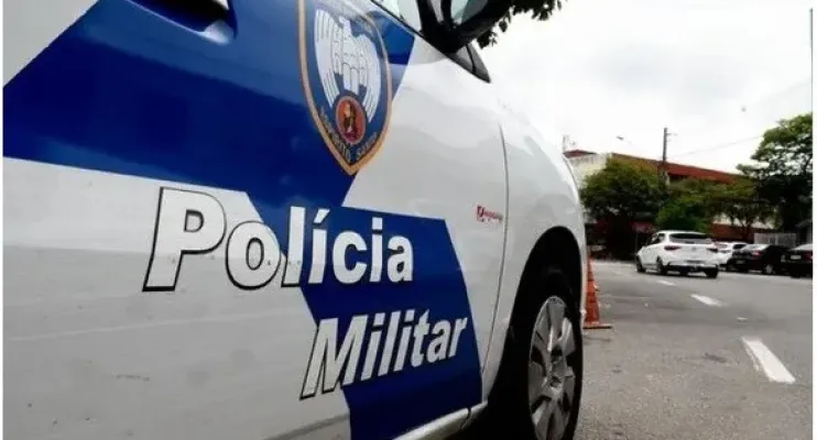 Revoltada Mulher esfaqueada pelo companheiro acaba presa após tentar defendê-lo da polícia 