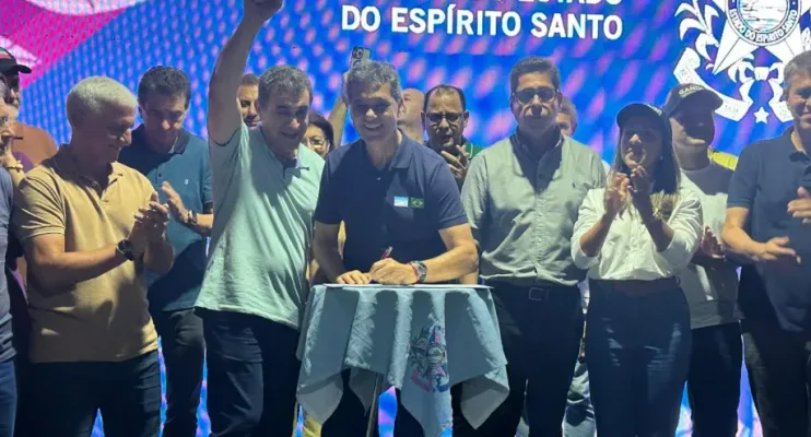 Ricardo Ferraço anuncia contorno viário e entrega obra durante visita a Jaguaré