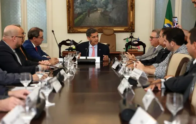 Ricardo Ferraço realiza primeira reunião do Estado Presente para avaliar dados da segurança