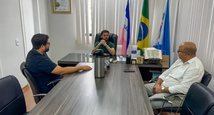 Roninho Passos visita prefeito de Marilândia e reforça articulações regionais
