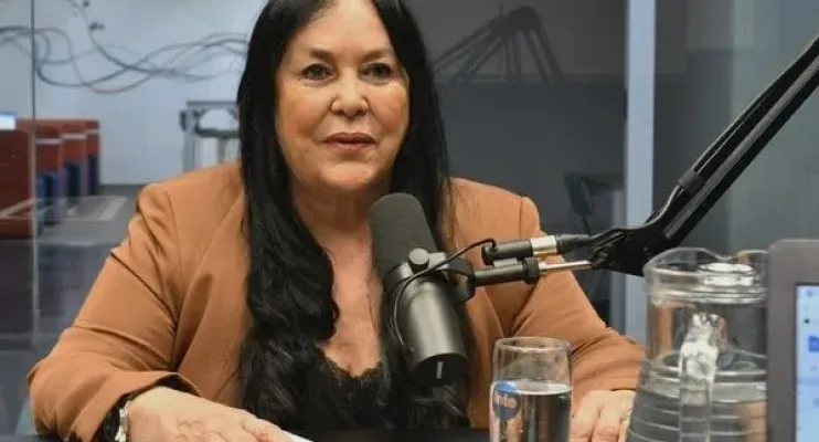 Rose de Freitas volta ao Senado, agora como assessora parlamentar