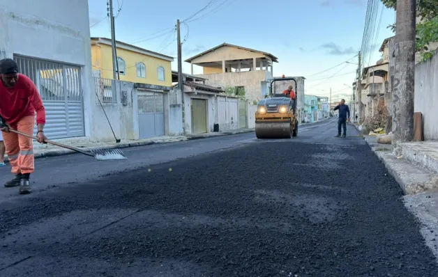 Ruas de São Mateus passam por recapeamento em novas frentes de obra