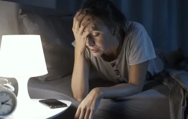 Saiba o que acontece ao seu corpo quando dorme menos de 6 horas